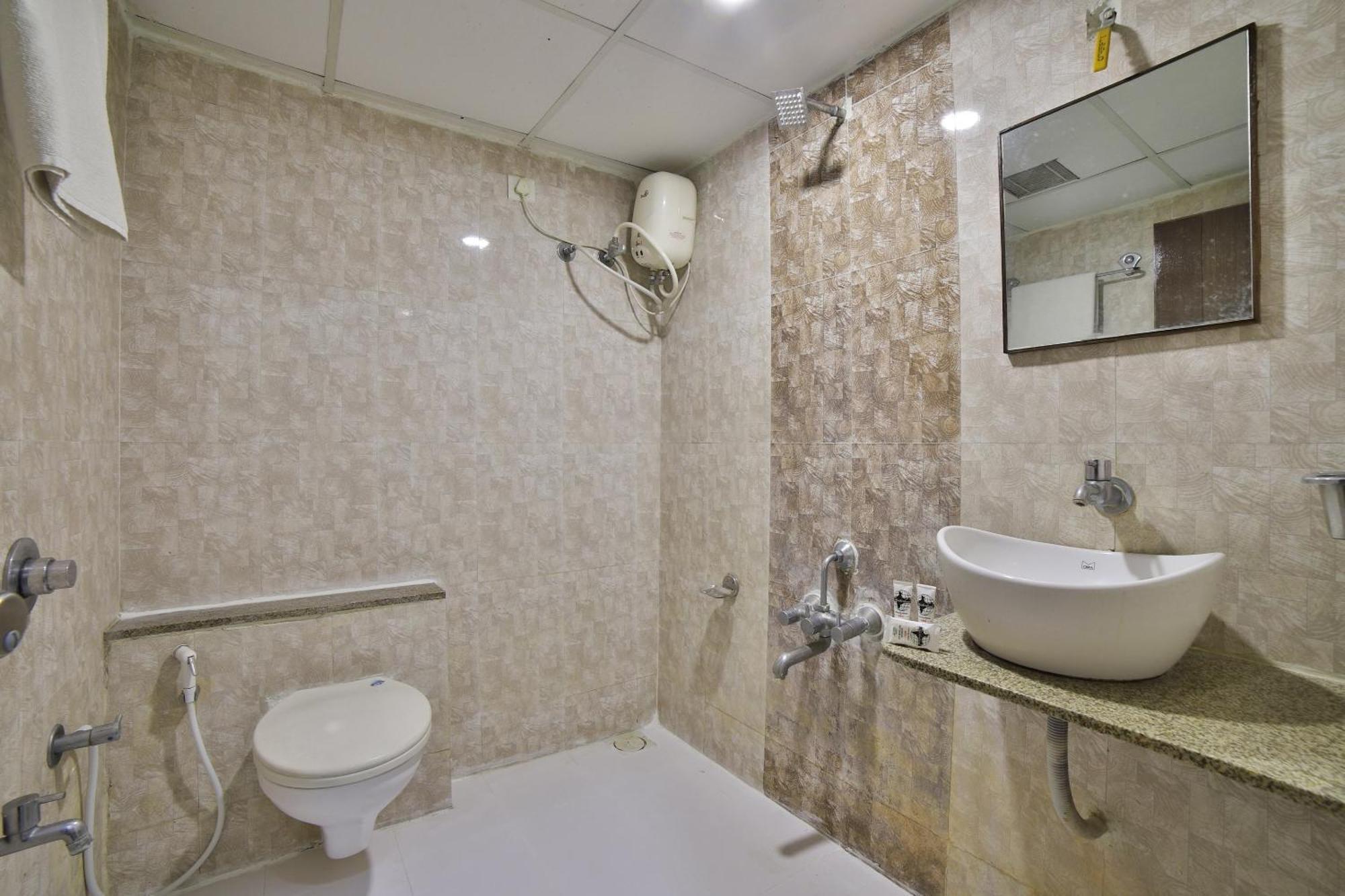 Capital O Kalash Residency 아흐메다바드 외부 사진